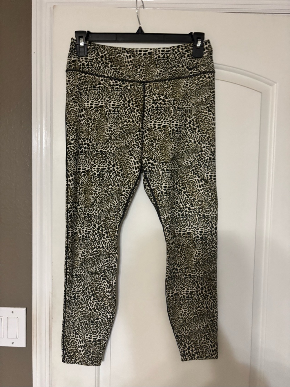Nike Olive Green Black Leopard Print Leggings